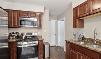 615 Highland Ave, Antioch, IL 60002