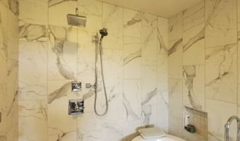762 Old McLeod Brg, Adrian, GA 31002