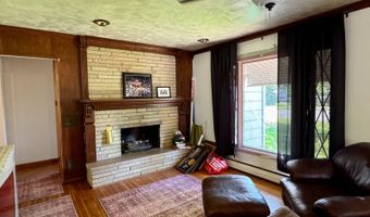 1204 4th St, Britton, SD 57430