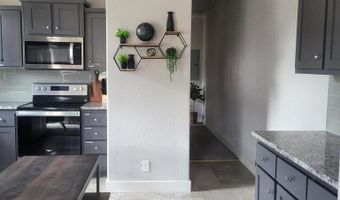 360 WOODEN SPUR Dr, Alpine, WY 83128