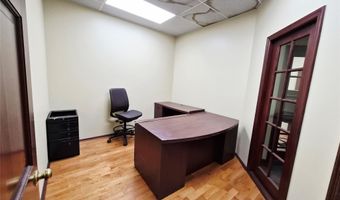 121 W Oak St Ste 2, Amityville, NY 11701