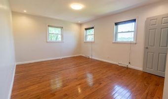 1545 SHOEMAKER Rd, Abington, PA 19001