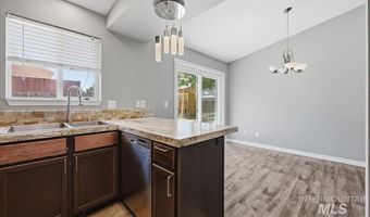 107 Sunridge Dr, Caldwell, ID 83605