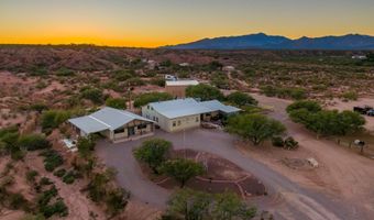 1302 W Coyote Trl, Benson, AZ 85602