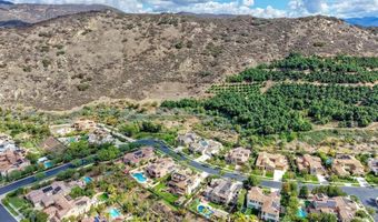 2706 Vistamonte Gln, Escondido, CA 92027