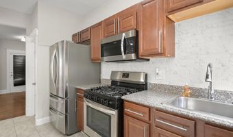 794 N GRANTLEY St, Baltimore, MD 21229