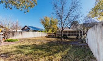 301 E Lockhart, Alpine, TX 79830