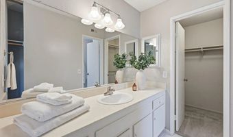 2591 Regent Rd, Carlsbad, CA 92010