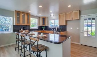 8844 Greenview Pl, Spring Valley, CA 91977