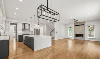 924 28TH St S, Arlington, VA 22202