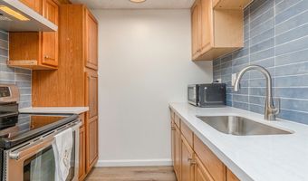 46-283 Kahuhipa St B209, Kaneohe, HI 96744