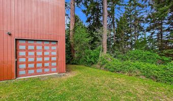 452 Tanglewood Rd, Arcata, CA 95521