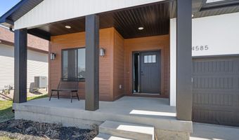 4585 SE 35th Ct, Des Moines, IA 50320