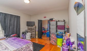 12 Lenox St, Cumberland, RI 02864