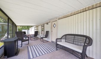 55521 FRONT St, Astor, FL 32102