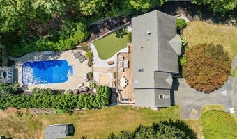 2 High Ridge Rd, Ashland, MA 01721