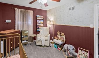 1103 DOUGLAS St, Alton, IL 62002