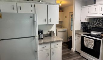 6059 Palm Harbour Dr, Atlantis, FL 33462