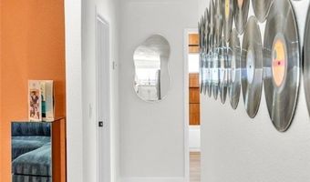 425 Golden Valley Dr, Henderson, NV 89002