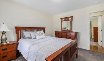 78 Ginger Trl, Coventry, RI 02816