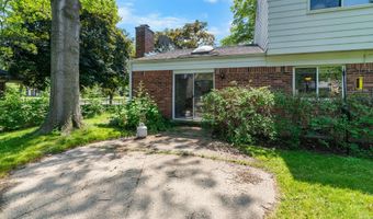 2859 Renfrew St, Ann Arbor, MI 48105