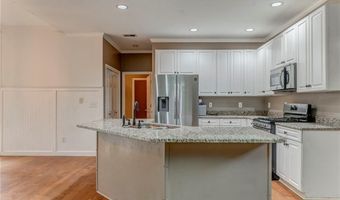 2817 SPOTTED PONY Trl NW, Acworth, GA 30101
