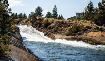 3022 NE Quiet Canyon Dr, Bend, OR 97701
