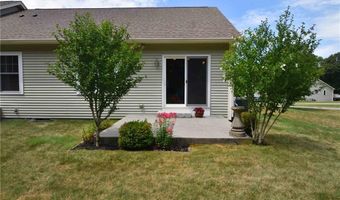 120 Country Meadow Ln, Glocester, RI 02814