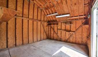 305 Vine Ln, Amherst, NY 14228