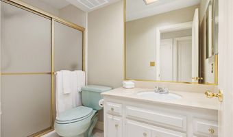 2086 Playa Rd, Carlsbad, CA 92009