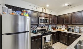 2132 Bavington Dr B, Las Vegas, NV 89108