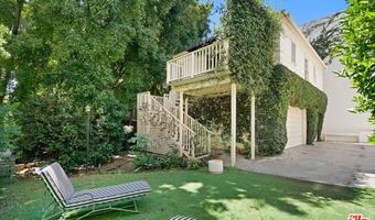8570 Holloway Dr, West Hollywood, CA 90069