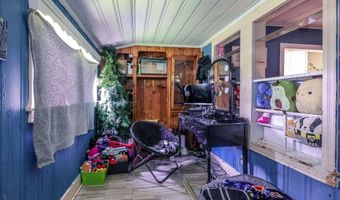 213 N Magnolia Ave, Andrews, SC 29510