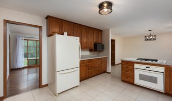 24200 W Deer Ridge Ln, Antioch, IL 60002