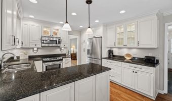 1533 N Belmont Ave, Arlington Heights, IL 60004