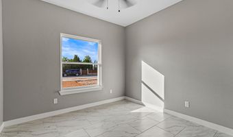 486 Sylvia Ct, Socorro, TX 79927