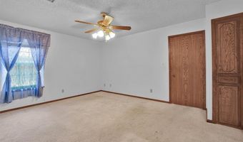 801 Cambridge Dr, Altus, OK 73521