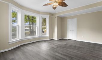 1090 Cherokee St, Biloxi, MS 39530