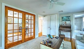 33 Withington Rd, Narragansett, RI 02882
