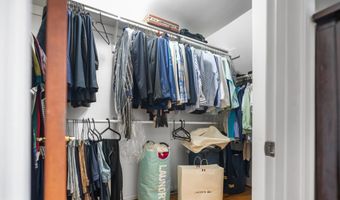 900 TUCKER Ln, Ashton, MD 20861