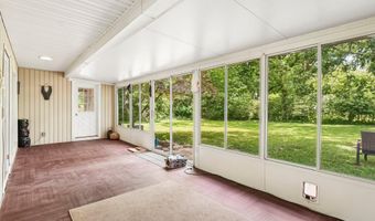 1331 E Oregon Rd, Adrian, MI 49221