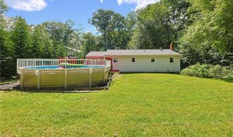 417 Lake Washington Dr, Glocester, RI 02814