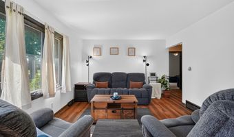 230 NW Arlan Dr, Ankeny, IA 50023