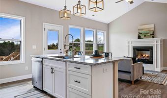 117 Forest Fern Ln, Alexander, NC 28701