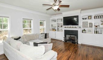 815 Paul Mccain Rd, Aberdeen, NC 28315