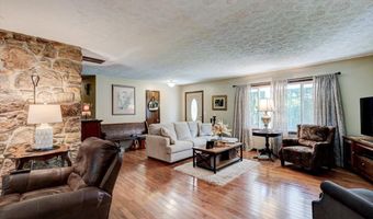 21 Locksley Ct, Bedford, IN 47421