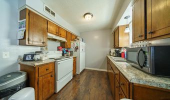 20 Skinner Ln, Batesville, AR 72553