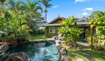 690 E Kuiaha Rd, Haiku, HI 96708