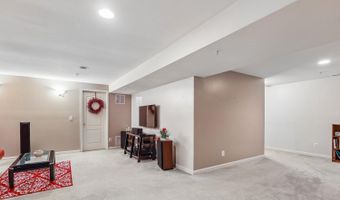 8006 OAT CHASE Ln, Bowie, MD 20715