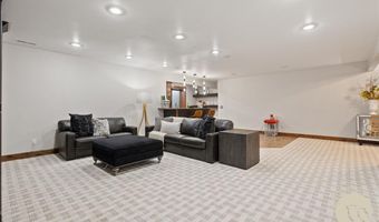 5345 Mule Deer Ct, Billings, MT 59106